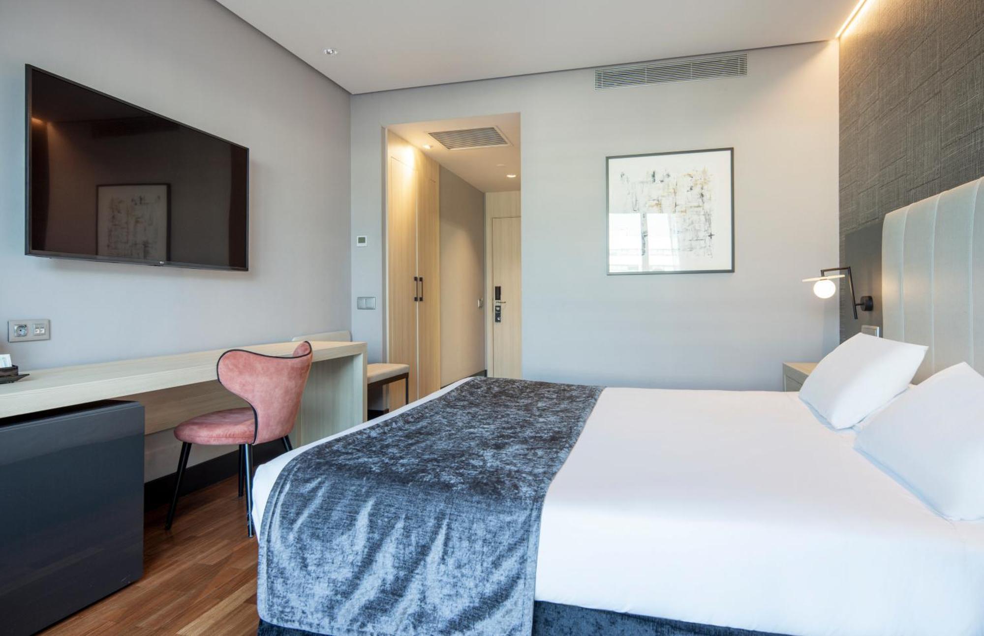 Ilunion Alcalá Norte Madri Quarto foto Room at the hotel